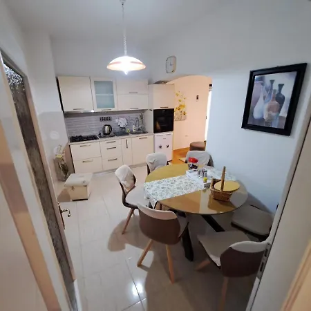 Apartament Ivica
