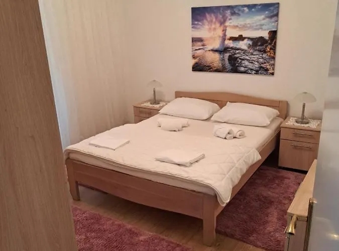 Ivica Apartamento Starigrad Paklenica